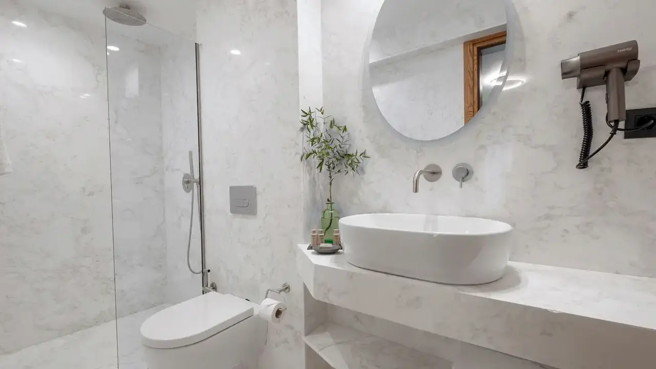 The Athenaeum Luxury Experience