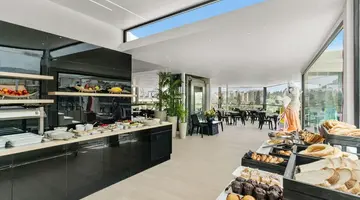 The Athenaeum Luxury Experience