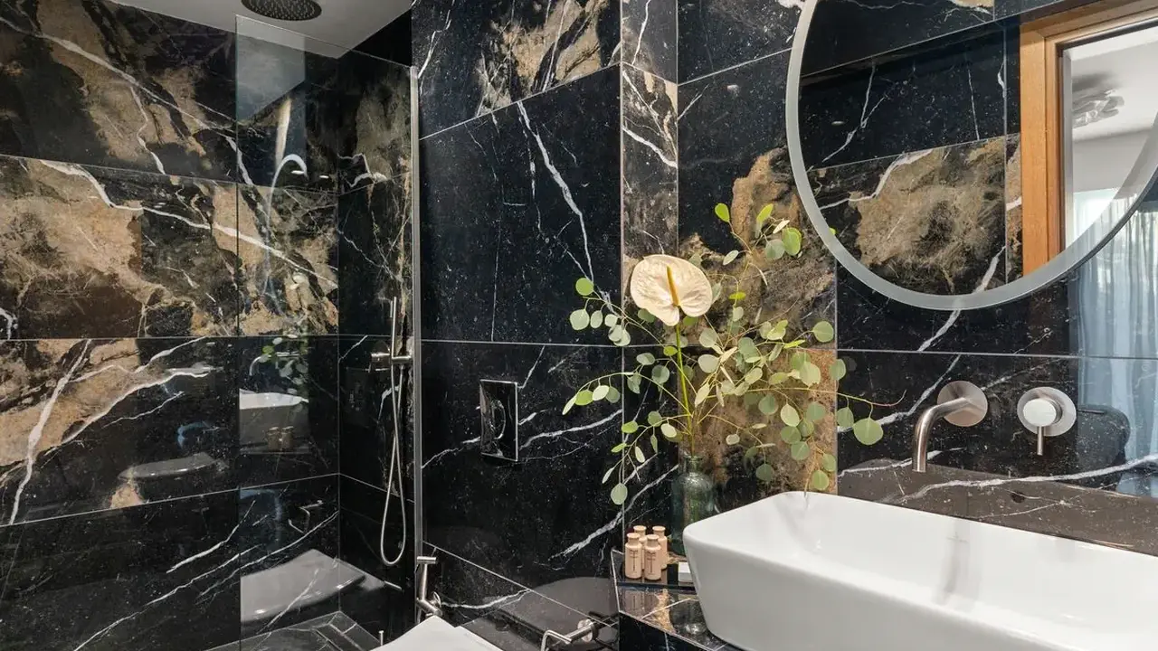 The Athenaeum Luxury Experience