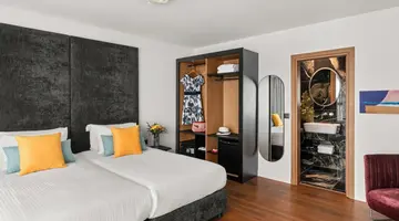 The Athenaeum Luxury Experience
