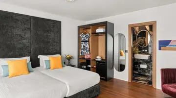 The Athenaeum Luxury Experience