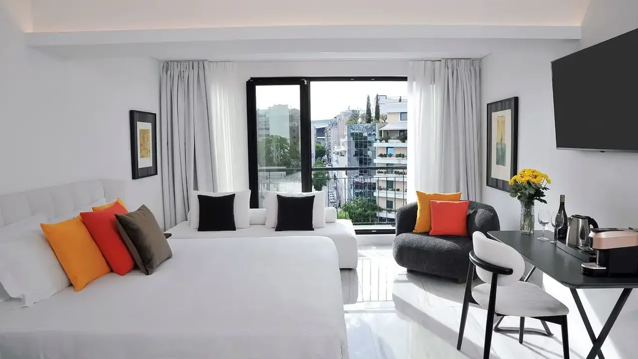 The Athenaeum Luxury Experience
