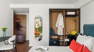 The Athenaeum Luxury Hotel