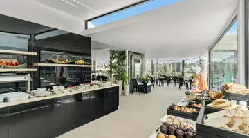 The Athenaeum Luxury Hotel