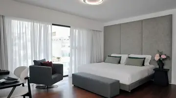 The Athenaeum Luxury Hotel