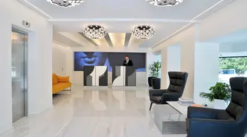The Athenaeum Luxury Hotel
