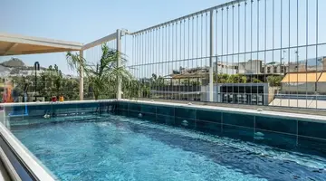 The Athenaeum Luxury Hotel