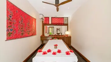 The Barefoot Eco Hotel