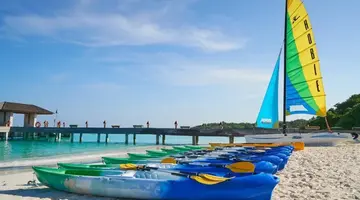 The Barefoot Eco Hotel