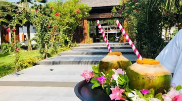 The Barefoot Eco Hotel