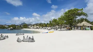 THE BAY CLUB AT ANAHITA