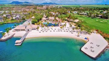 The Bay Club at Anahita
