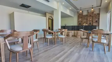 THE BAY HOTEL