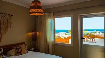 THE BAY HOTEL