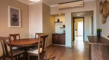 THE BAY HOTEL