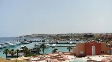 THE BAY HOTEL