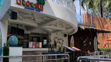 THE BEACH BOUTIQUE