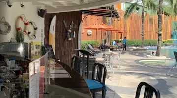 THE BEACH BOUTIQUE
