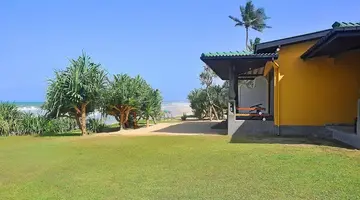 THE BEACH CABANAS RETREAT & SPA