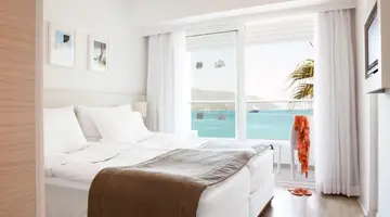 THE BEACH FRONT HOTEL ADULT ONLY +16