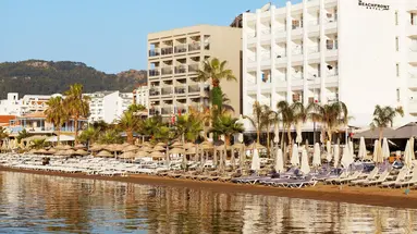 THE BEACH FRONT HOTEL ADULT ONLY +16