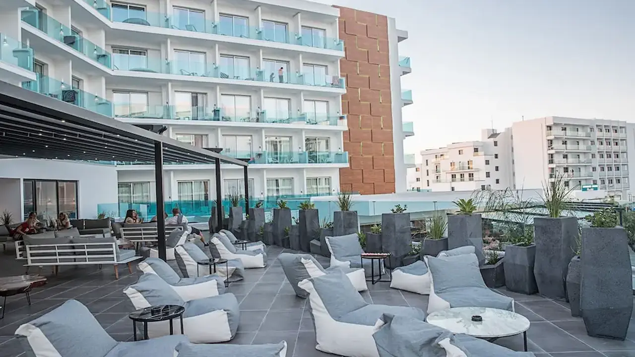 The Blue Ivy Hotel and Suites