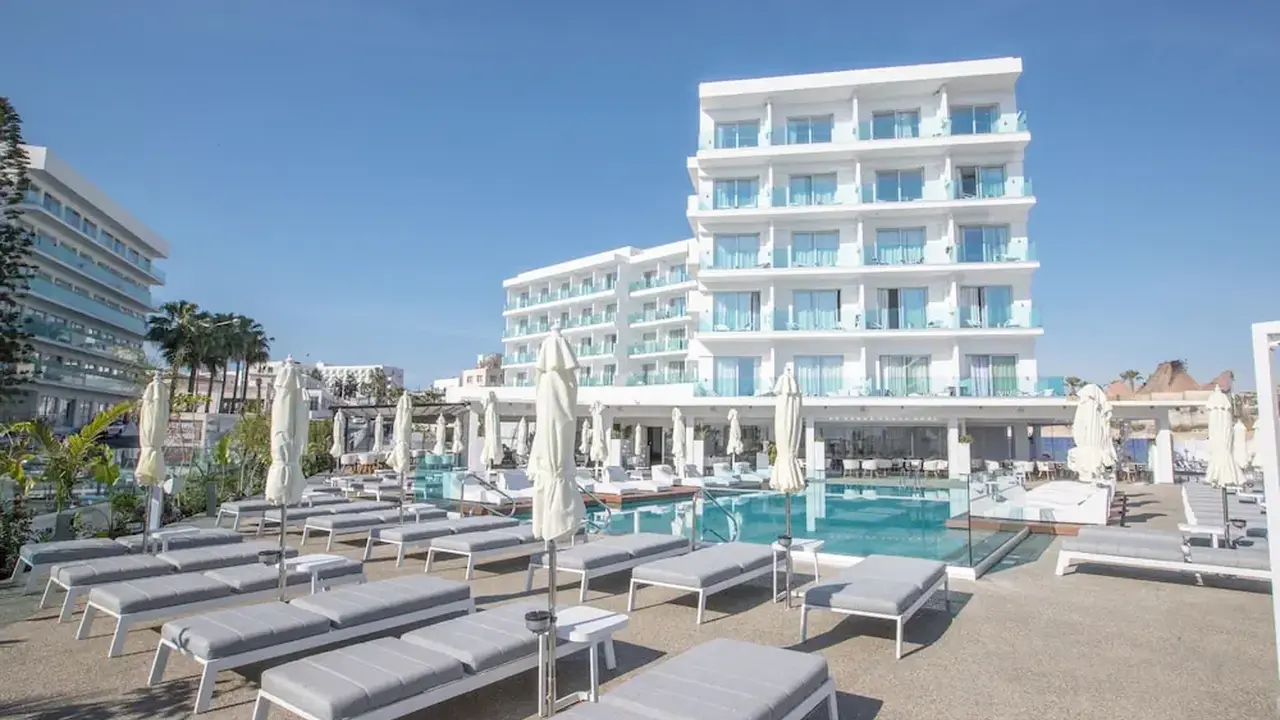 The Blue Ivy Hotel and Suites