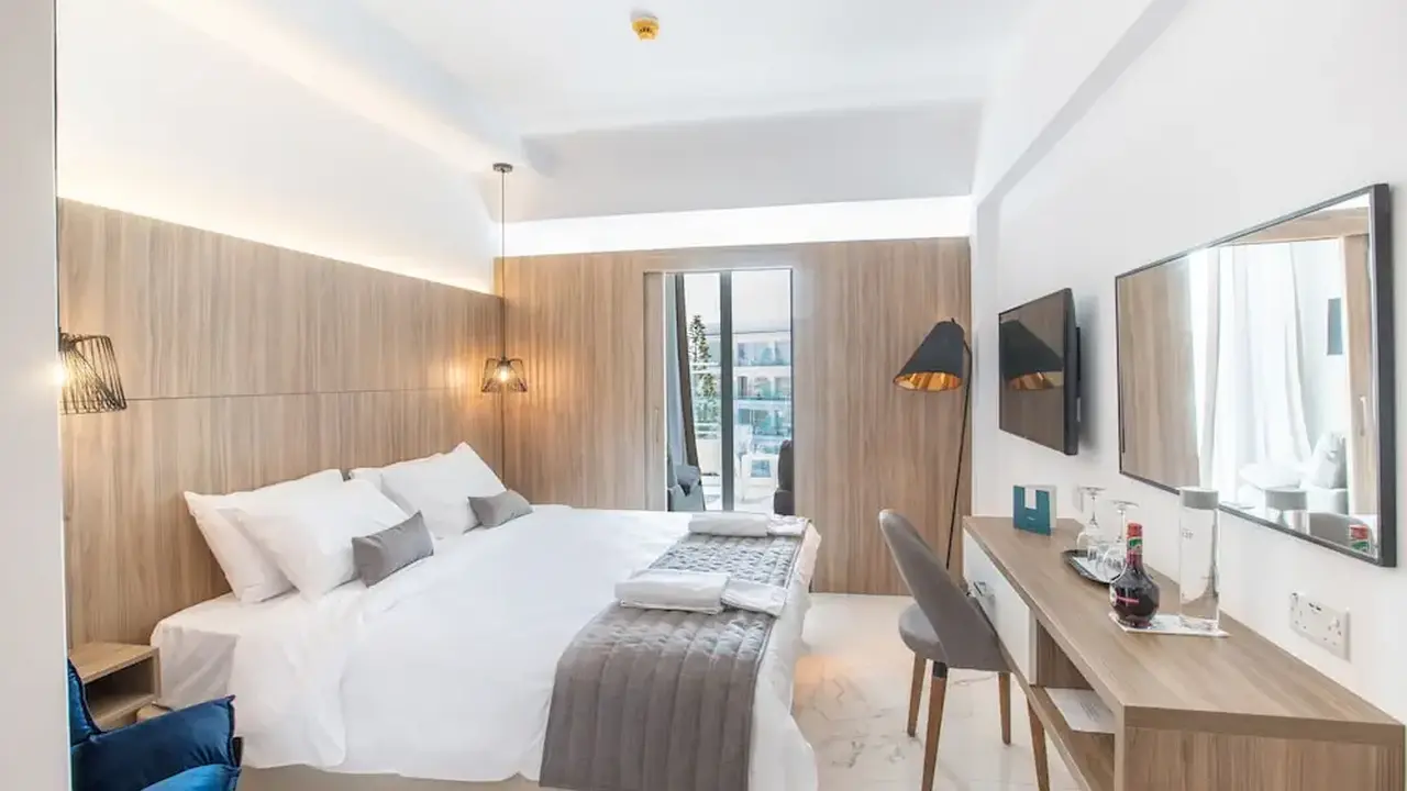 The Blue Ivy Hotel and Suites