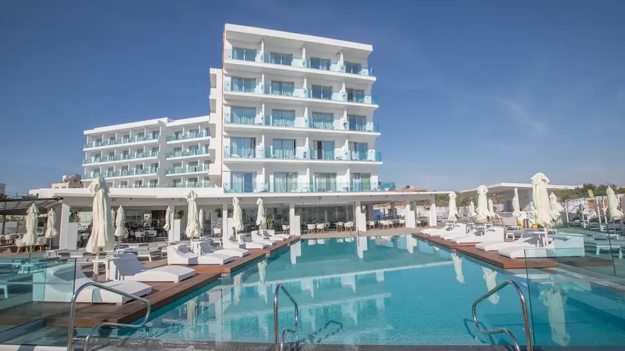 The Blue Ivy Hotel and Suites