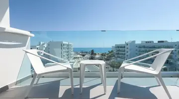 The Blue Ivy Hotel and Suites