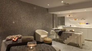 The Blue Ivy Hotel & Suites