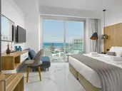 The Blue Ivy Hotel & Suites
