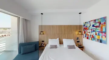 The Blue Ivy Hotel & Suites