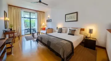 The Blue Water Hotel and Spa