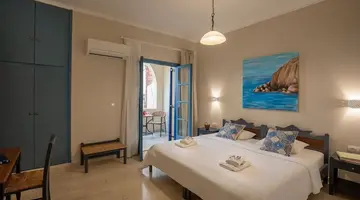 The Boathouse Hotel