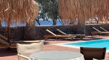 The Boathouse Hotel