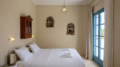 The Boathouse Hotel