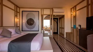 THE BOUTIQUE HOTEL