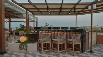 THE BOUTIQUE HOTEL