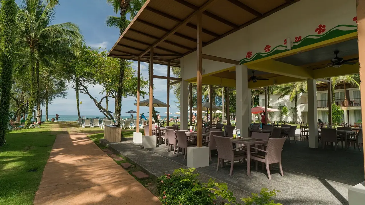 THE BRIZA BEACH RESORT KHAO LAK