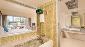 THE BRIZA BEACH RESORT KHAO LAK