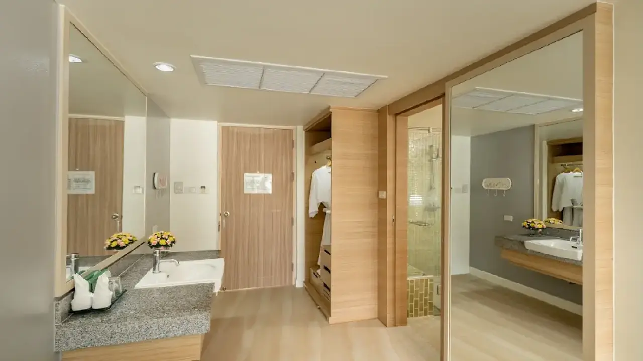 THE BRIZA BEACH RESORT KHAO LAK