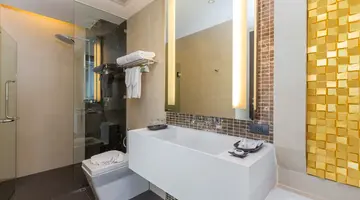 THE CHARM RESORT PHUKET