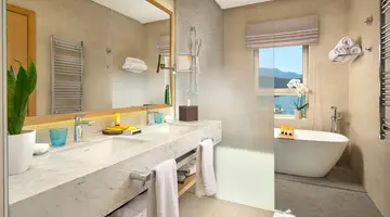 THE CHEDI LUSTICA BAY
