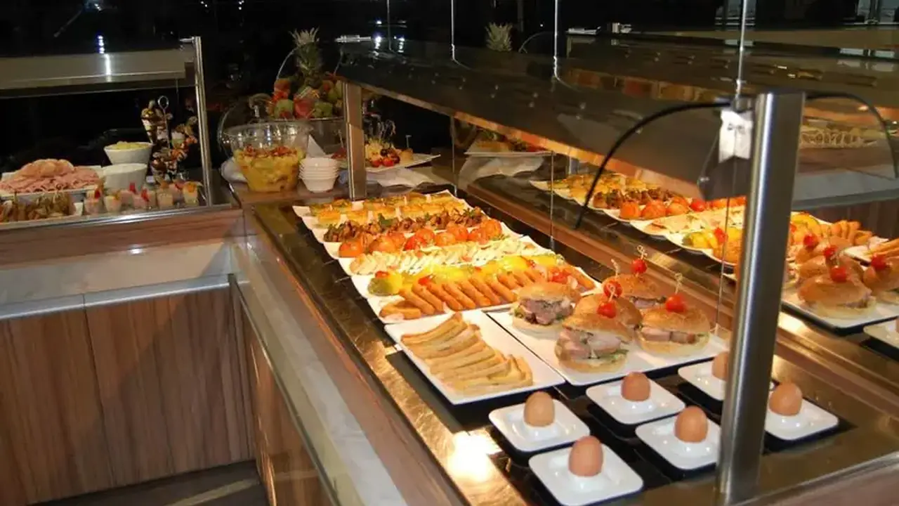 The Ciao Stelio Deluxe Hotel