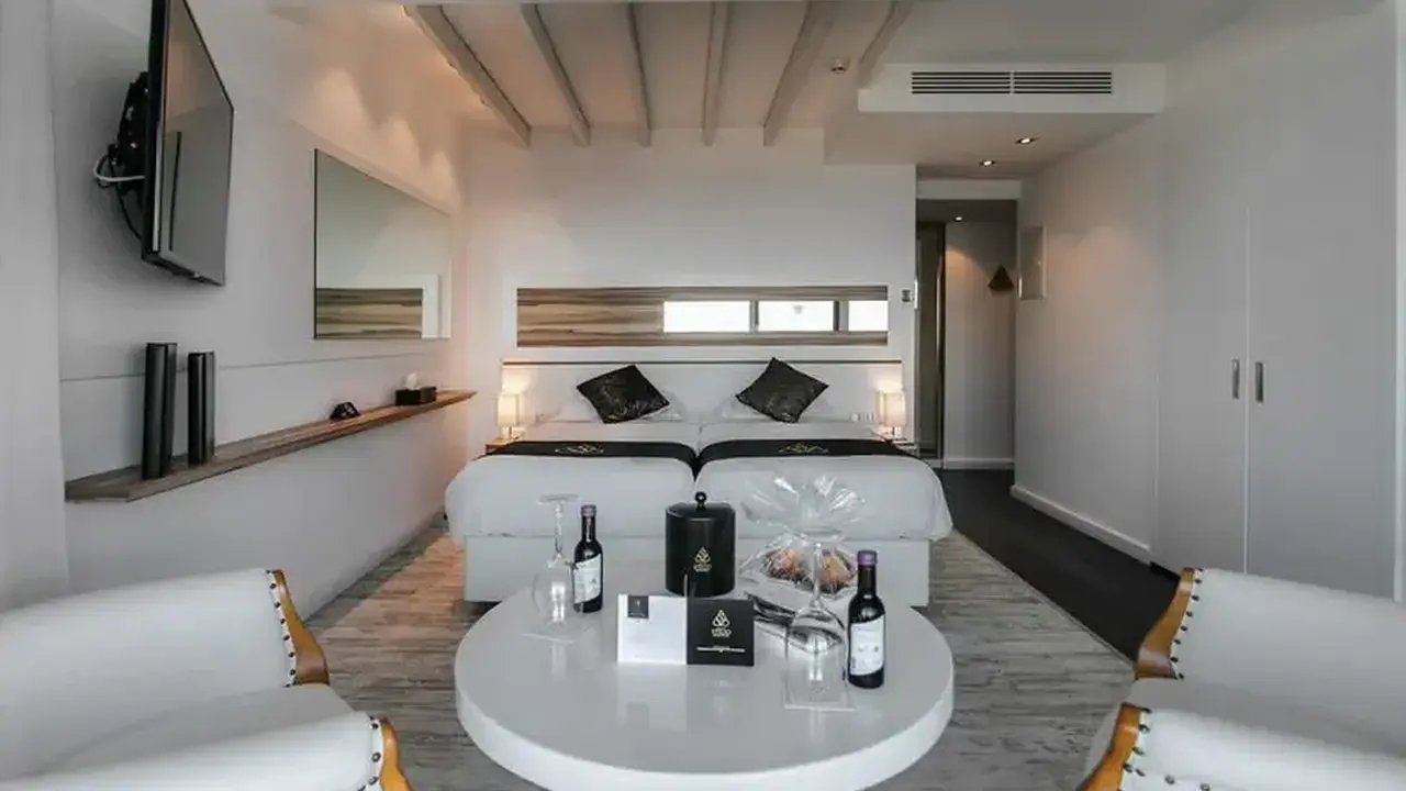 The Ciao Stelio Deluxe Hotel