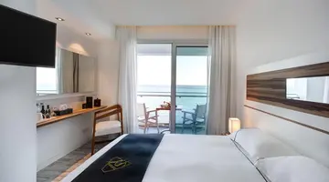 The Ciao Stelio Deluxe Hotel