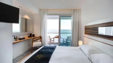 The Ciao Stelio Deluxe Hotel