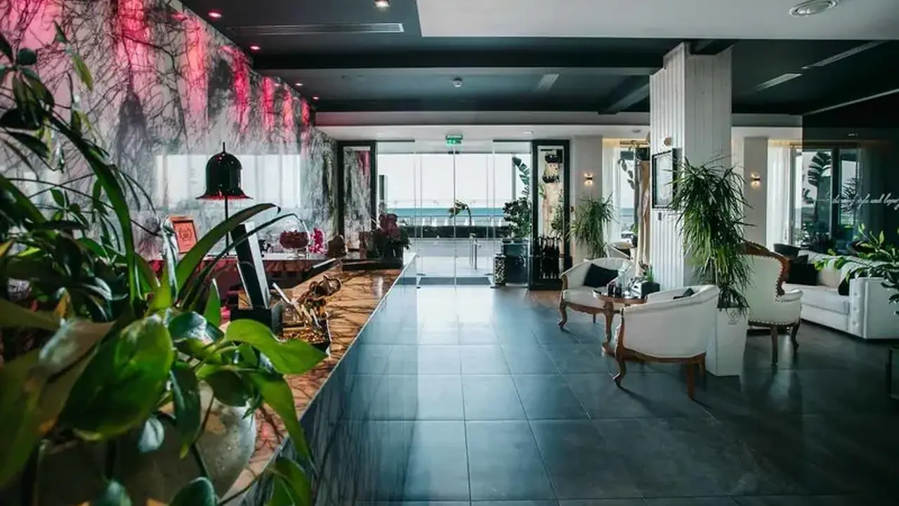 The Ciao Stelio Deluxe Hotel
