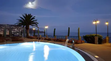 The Cliff Bay